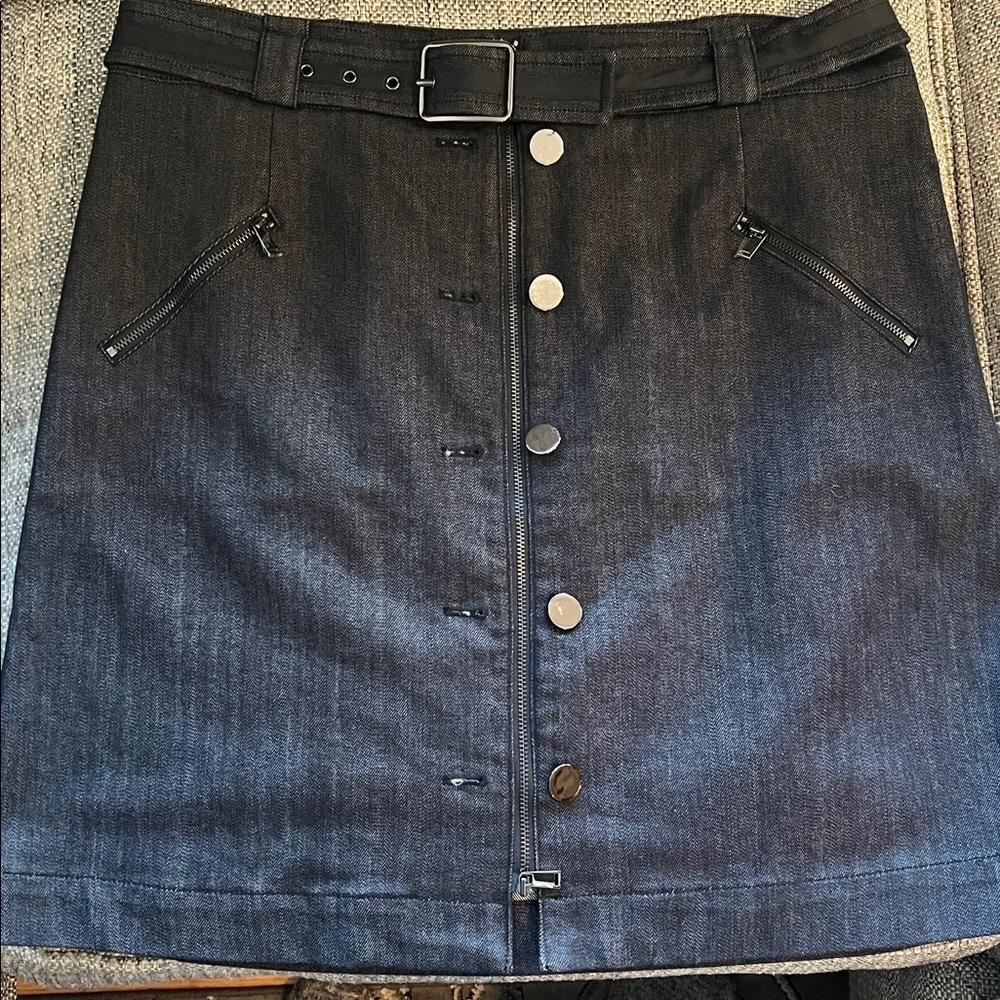 WORTH Black Denim Biker Button/Zipper front Jean Skirt NWOT Size 12 - Picture 3 of 9
